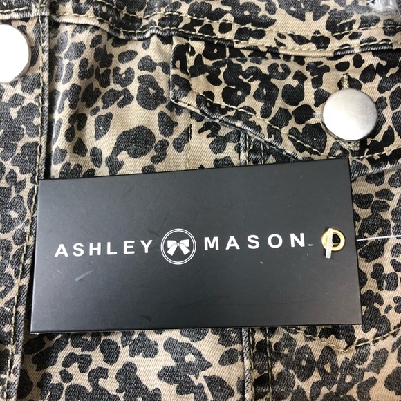Ashley Mason Distressed Jacket Leopard Print - Picture 6 of 8